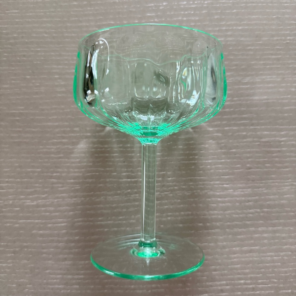 Brand New Anthropologie Mint Green Lucia Acrylic Coupe Glasses, Set of 4, NWT - Picture 2 of 3